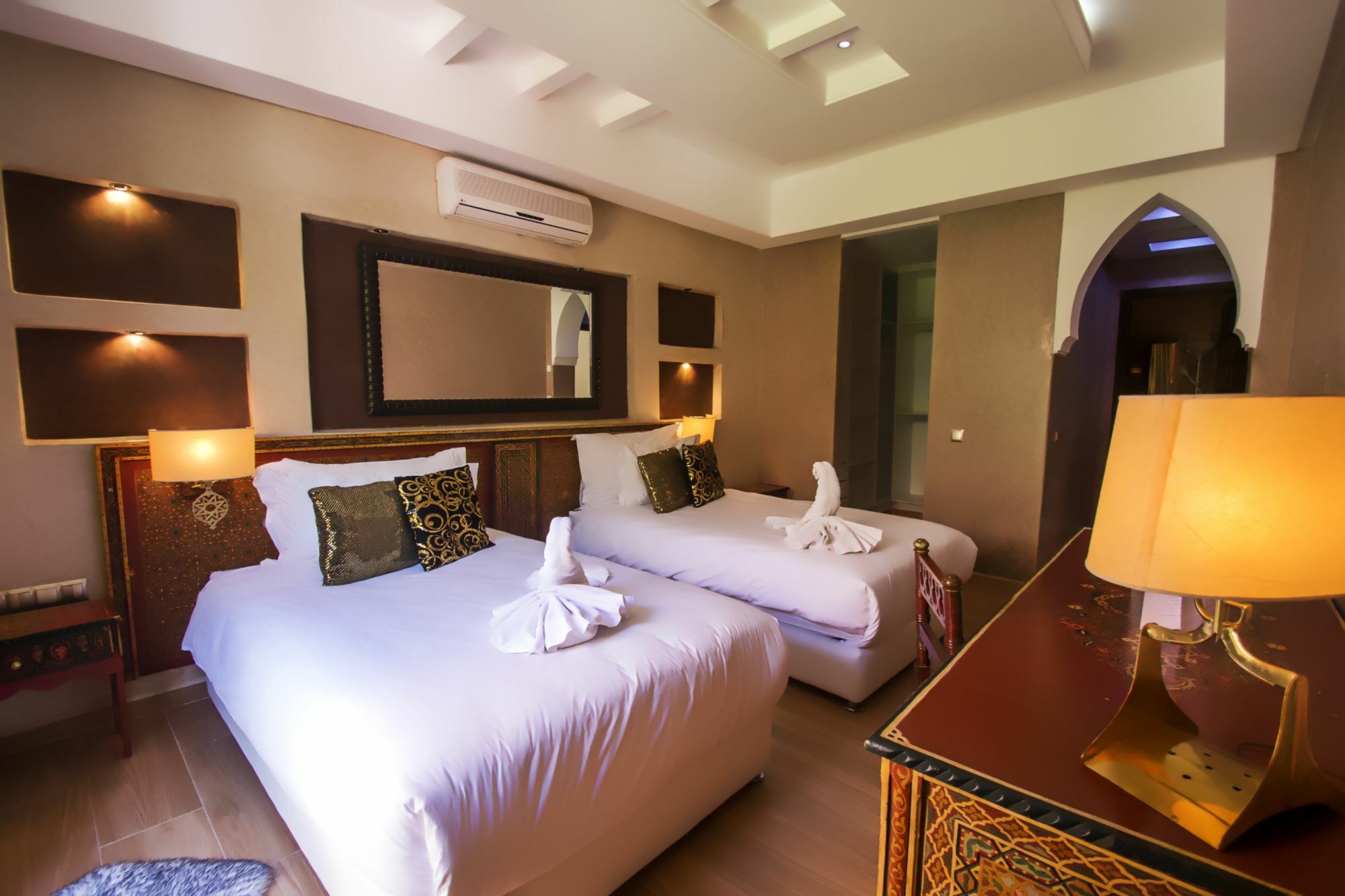 Dar Al Walidine Hotel Marrakesh Bagian luar foto